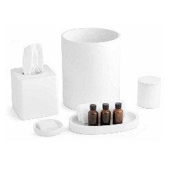Bath Set Cortland White Paradigm Trends *Signature Item*